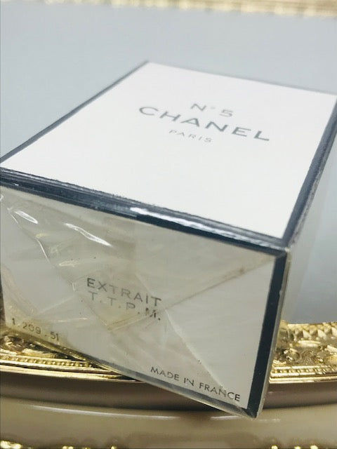 Chanel No 5 Extrait T.T.P.M. (7 ml) rare original 1964s Sealed. Crystal bottle.