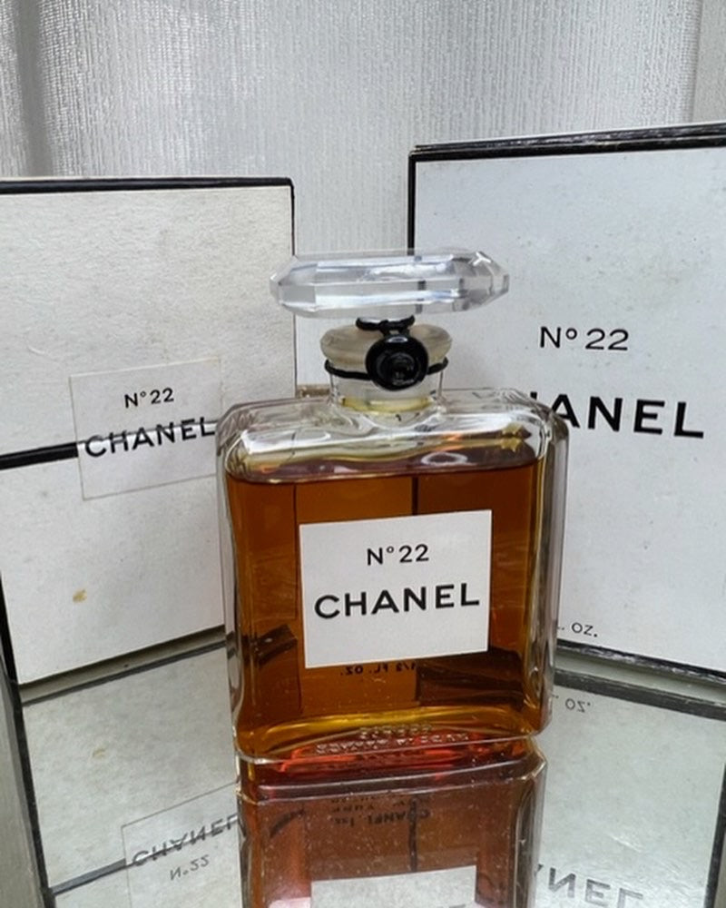 Chanel No 22 extrait 15 ml. Vintage 1960 original. Sealed – My old