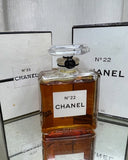 Chanel No 22 extrait 15 ml. Vintage 1960 original. Sealed