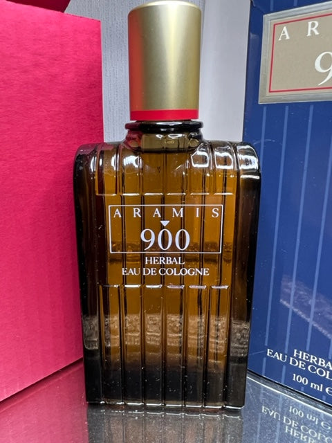 Aramis 900 Aramis Herbal edc 100 ml. Rare, vintage 1973 edition. Sealed bottle