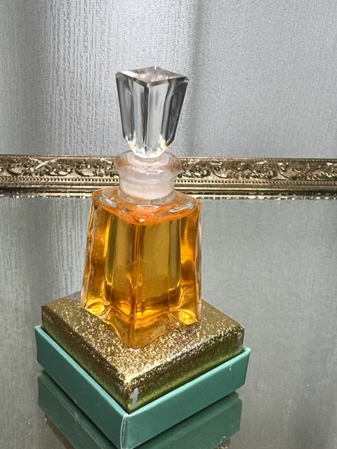 Elizabeth Arden