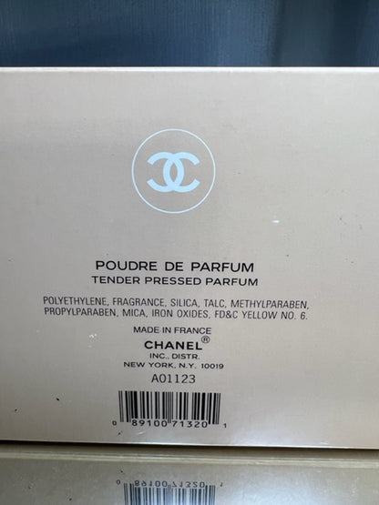 Coffret de parfums pressés Chanel Allure. Vintage 1996. Scellé