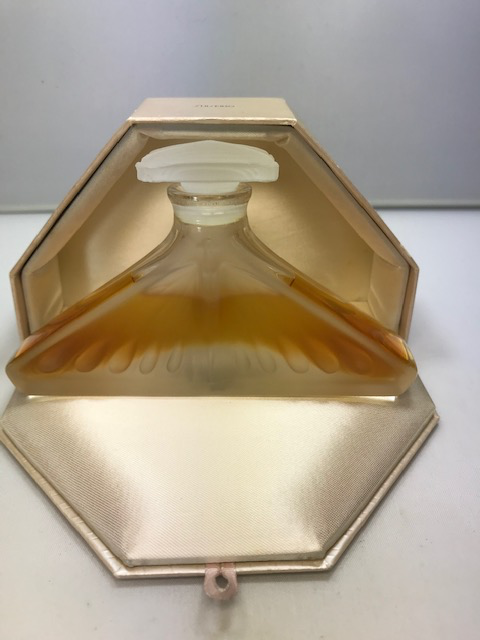 Shiseido Enchanting Dance pure parfum 20 ml. Rare, vintage.