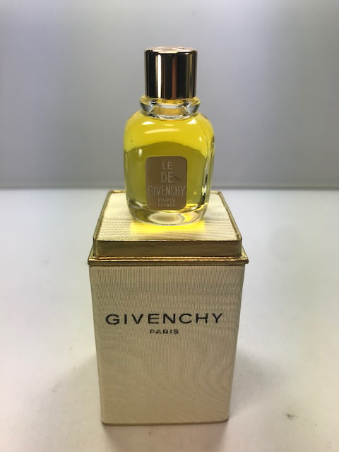 Le de Givenchy pure parfum 7,5 ml. Rare, vintage 1960s. Sealed