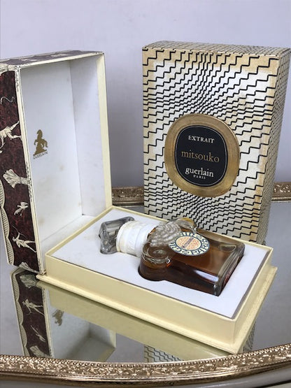 Mitsouko Guerlain extrait 1 oz Extrêmement rare édition 1960 Scellé Superbe condition