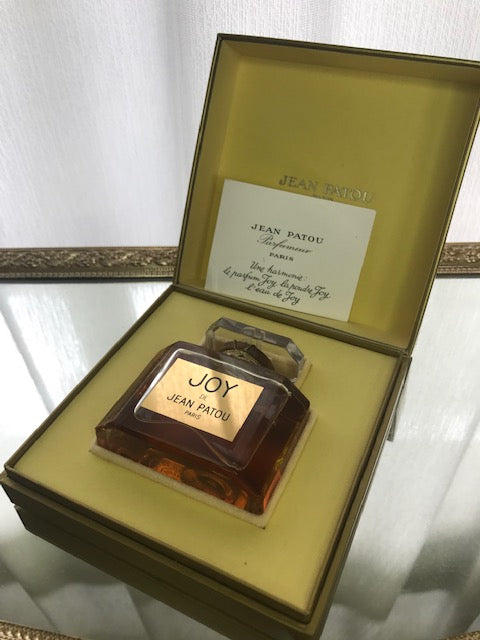 Joy Jean Patou pure parfum 52 ml. Rare vintage 1971 edition. Sealed. Crystal bottle!