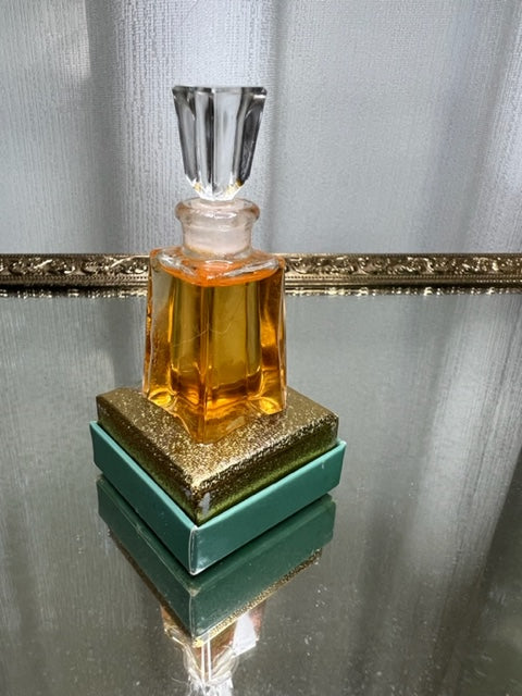 Blue Grass Elizabeth Arden extrait 6,5 ml Vintage 1960. Flacon scellé.