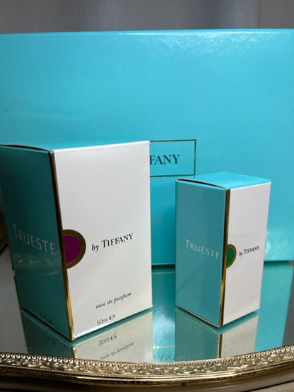 Coffret parfum Tiffany Trueste : edp 50 ml et vaporisateur doré. Vintage