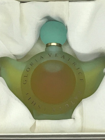 Gloria Veatrice Tatuya Ishii (Japon) parfum 35 ml. Édition rare de 1996. Flacon en cristal.