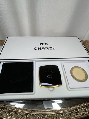 Chanel No 5 parfum pressed. Rare, vintage. Sealed