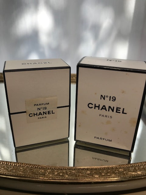 Chanel No 19 pure parfum 7 ml. Rare, vintage 1990. Sealed