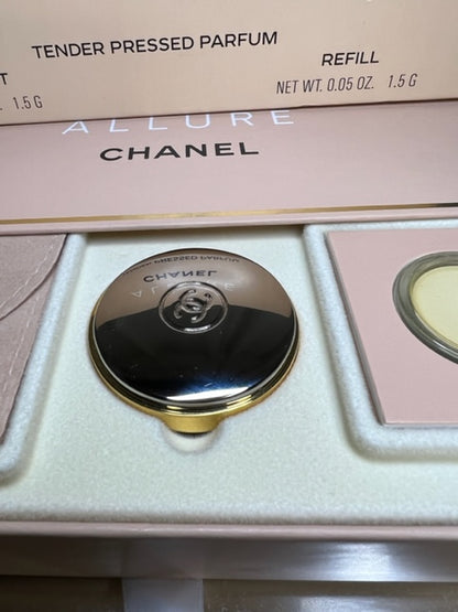 Coffret de parfums pressés Chanel Allure. Vintage 1996. Scellé