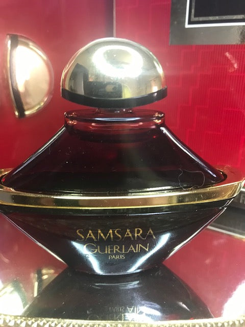 Samsara Guerlain extrait de parfum 15 ml. Rare, première édition originale. Flacon scellé.