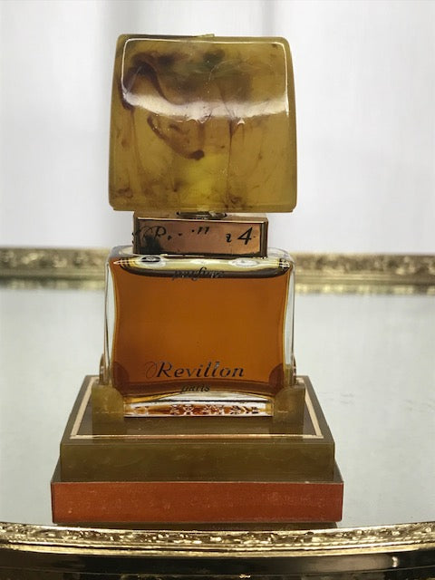 Revillon 4 Revillon, pur parfum, 7 ml. Rare, vintage 1973.
