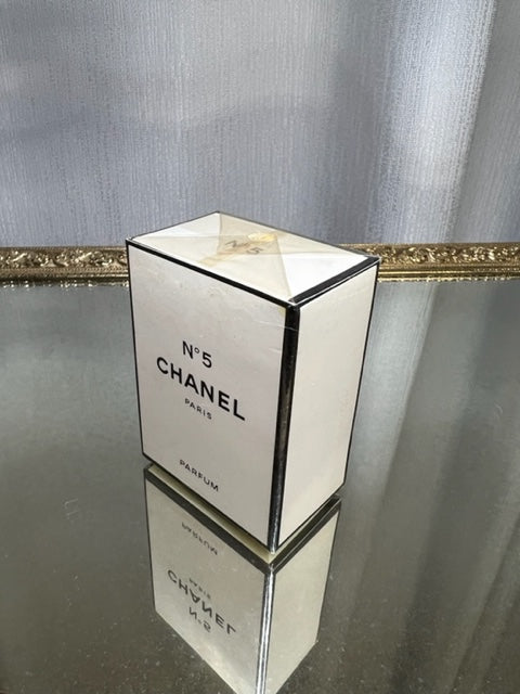 Chanel N°5 extrait de parfum 7ml. Vintage années 80. Scellé