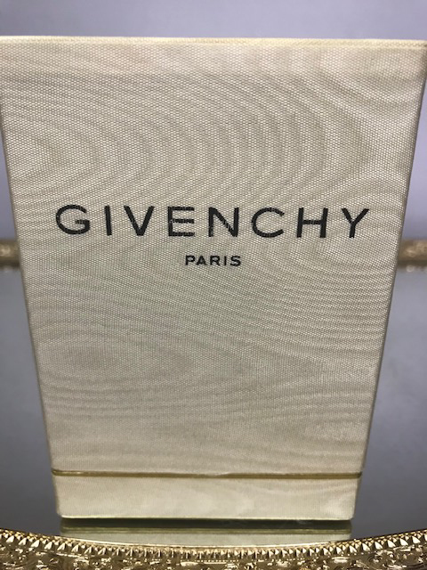 Le de Givenchy pur parfum 30 ml. Extrêmement rare, original 1957. Flacon en cristal. Scellé.