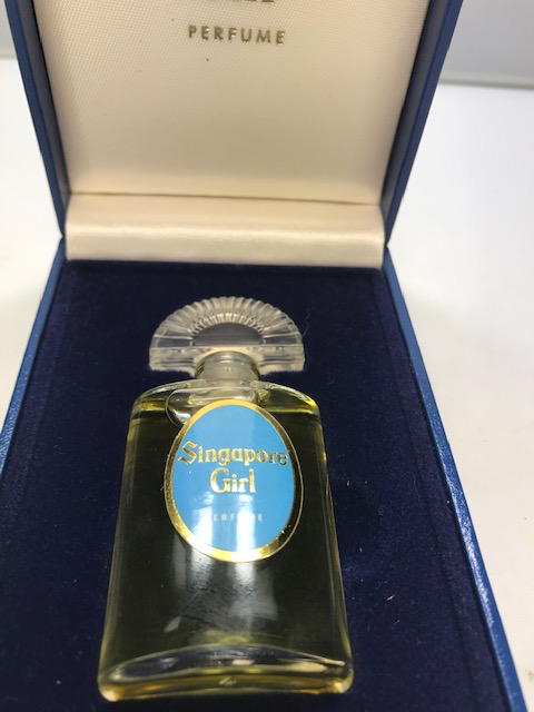 Singapore girl Dadi pur parfum 14 ml. Rare, vintage. Première édition. Scellé.