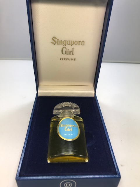 Singapore girl Dadi pur parfum 14 ml. Rare, vintage. Première édition. Scellé.